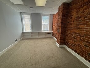 705 Prince St, Alexandria, VA for lease Interior Photo- Image 2 of 5