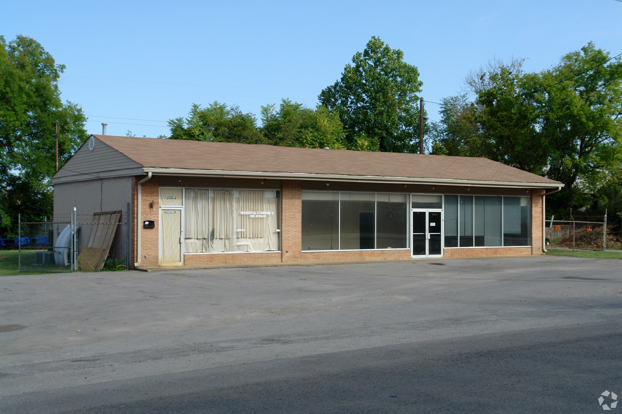 2711 McCampbell Ave, Nashville, TN à louer Photo principale- Image 1 de 5