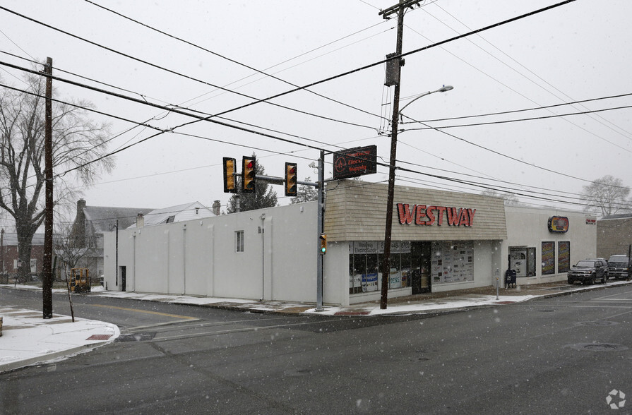 9027 W Chester Pike, Upper Darby, PA for sale - Building Photo - Image 1 of 1