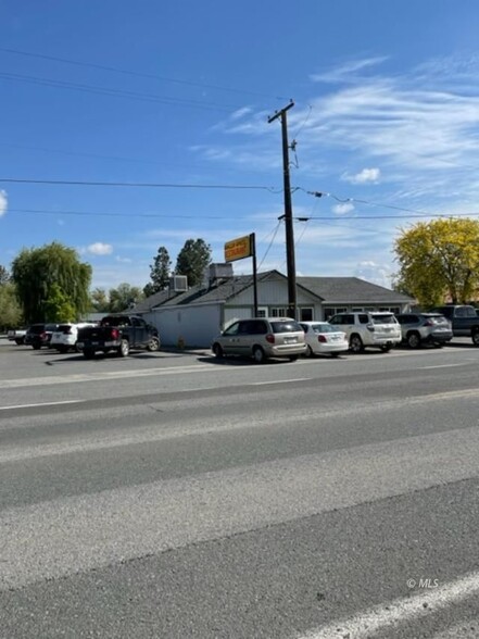 308 W 12th St, Alturas, CA for sale - Primary Photo - Image 1 of 1