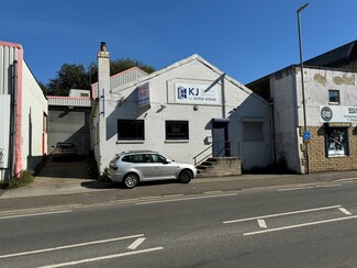 Plus de détails pour 420 Bradford Rd, Batley - Industriel à louer