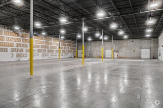 4336 Federal Dr, Greensboro, NC for lease Interior Photo- Image 2 of 8