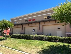 3284-3296 W Grant Line Rd, Tracy, CA for lease Interior Photo- Image 2 of 3