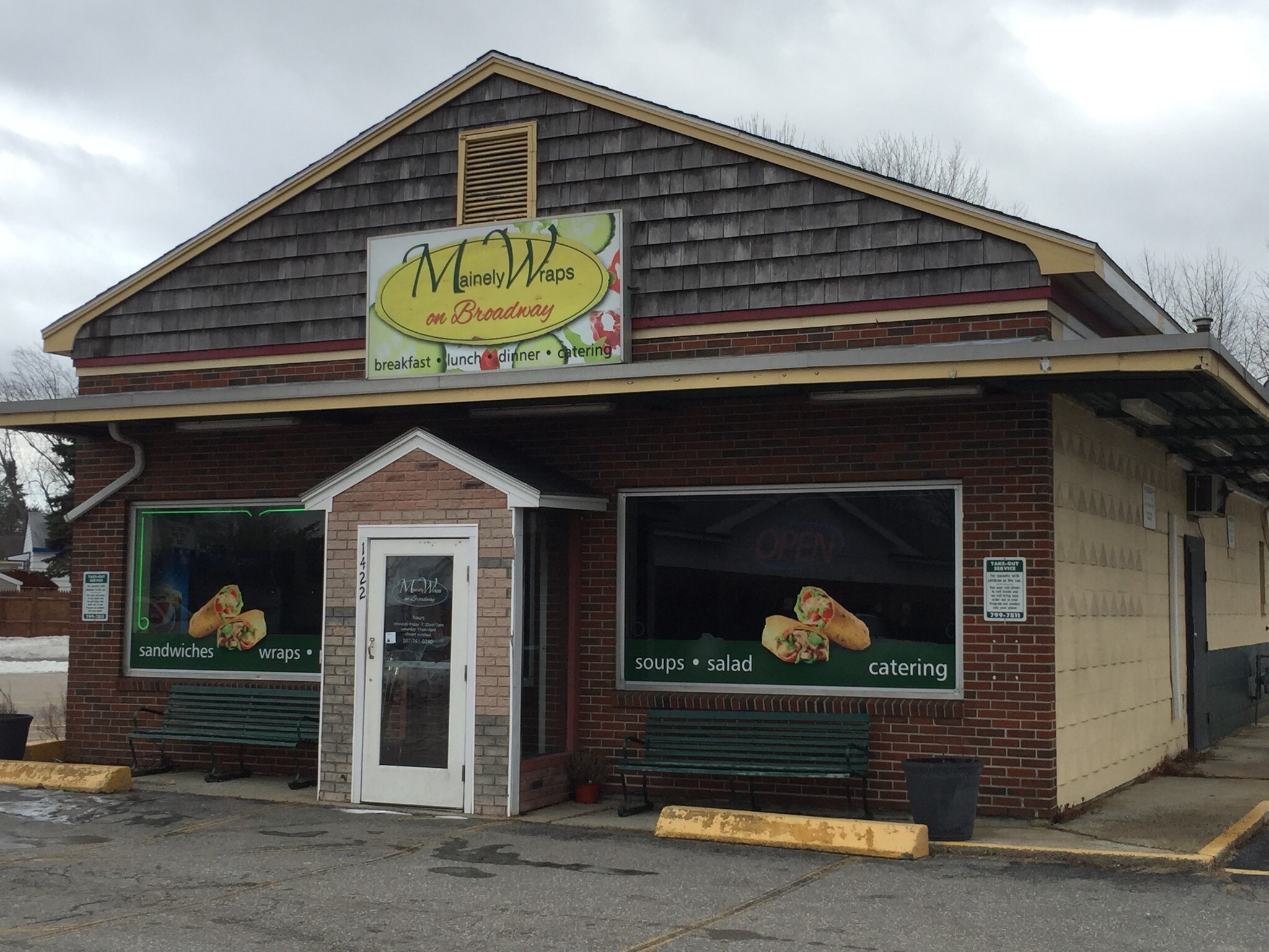 1422 Broadway, South Portland, ME for lease Building Photo- Image 1 of 17