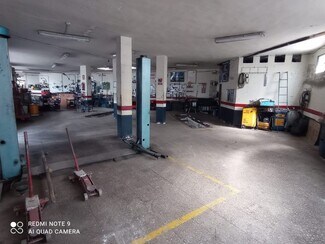 Plus de détails pour Commerce de détail à vendre