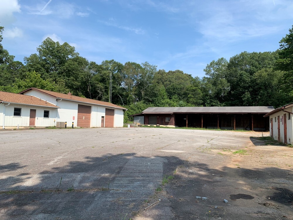 200 Highway 197, Clarkesville, GA for lease Building Photo- Image 1 of 16