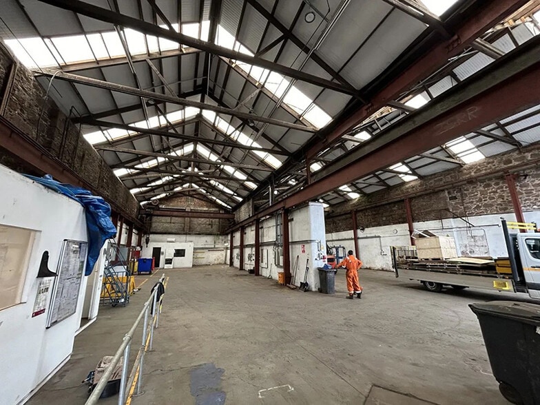 25 Seagate, Peterhead for lease - Interior Photo - Image 3 of 3