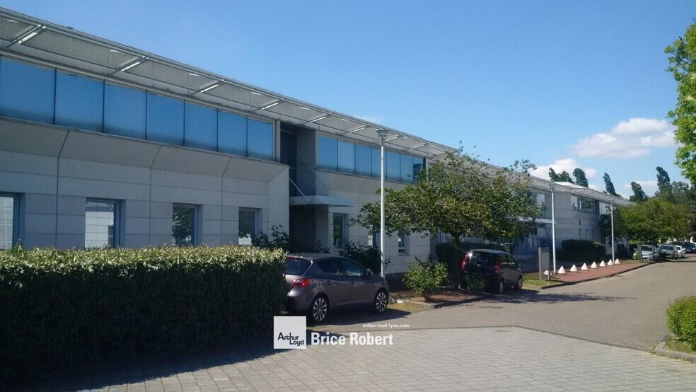 1 Rue Edison, Bron for lease - Building Photo - Image 3 of 3