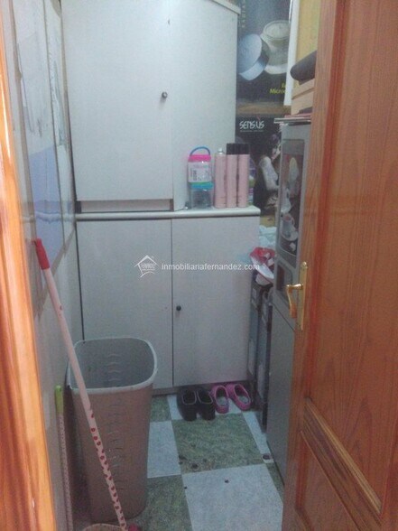 Commerce de détail dans Cáceres, Cáceres à louer - Photo du bâtiment - Image 2 de 16