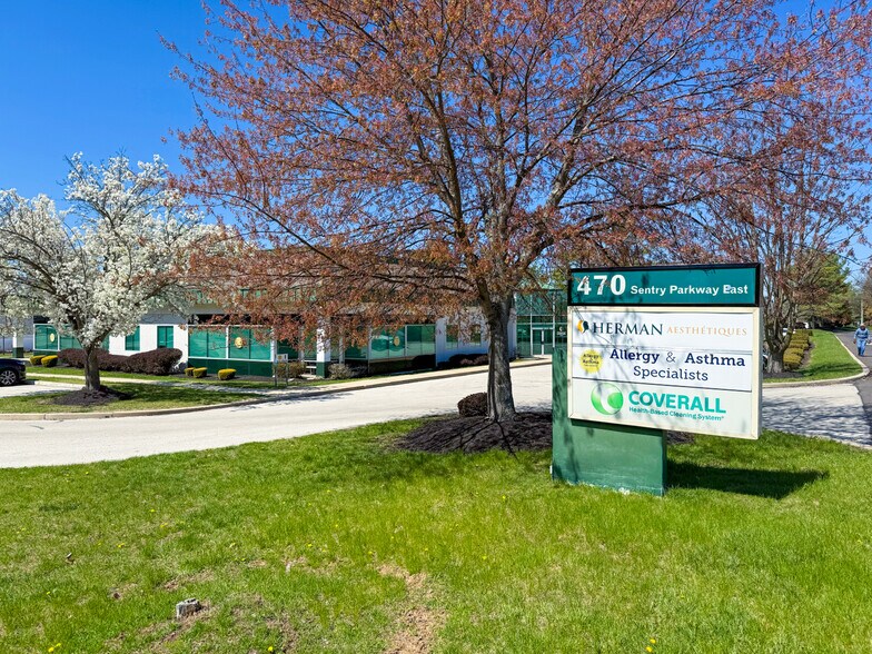 470 Sentry Pky E, Blue Bell, PA à vendre - Photo du bâtiment - Image 3 de 8