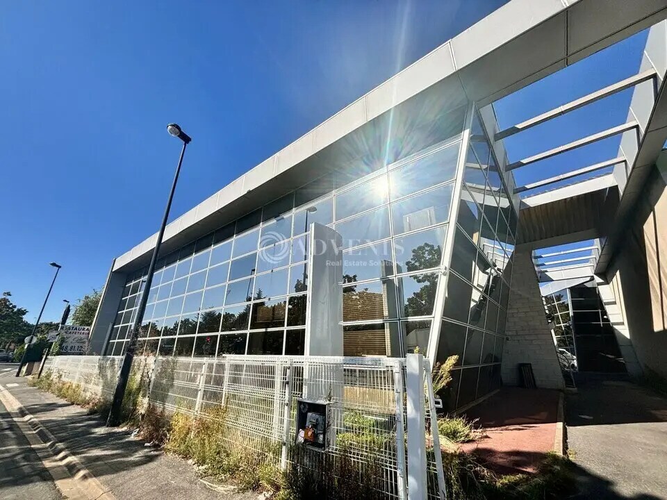 Office in Champigny-sur-Marne for sale Building Photo- Image 1 of 8