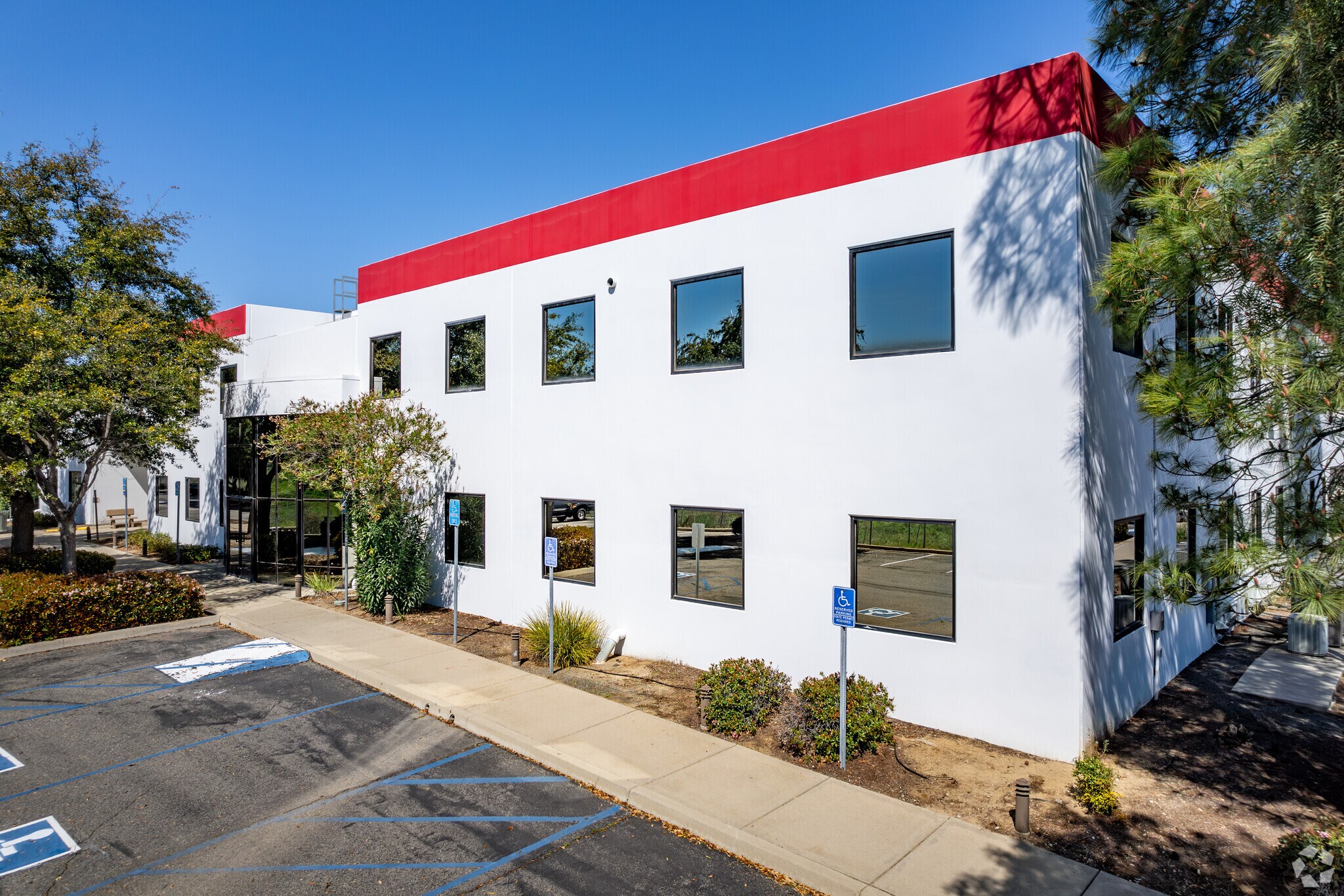 30590 Cochise Cir, Murrieta, CA à louer Photo principale- Image 1 de 21