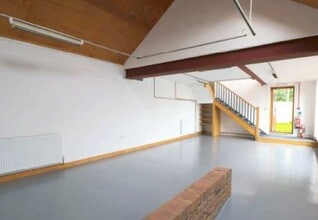 North Rd, South Molton for lease Interior Photo- Image 2 of 3