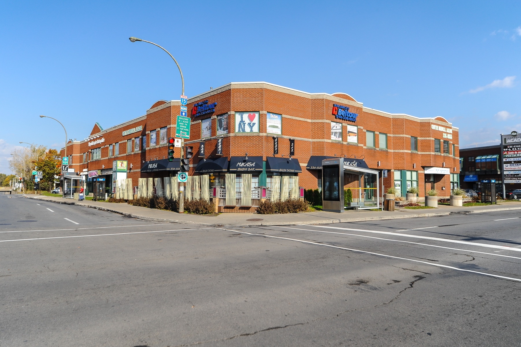 1150 Rue Sauvé O, Montréal, QC for lease Primary Photo- Image 1 of 2