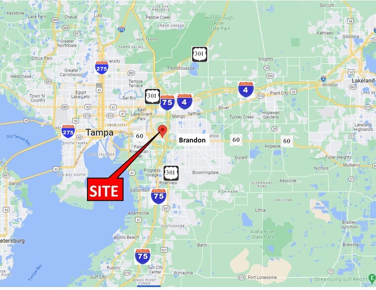 10015 Adamo Dr, Tampa, FL à louer - Photo du bâtiment - Image 2 de 4