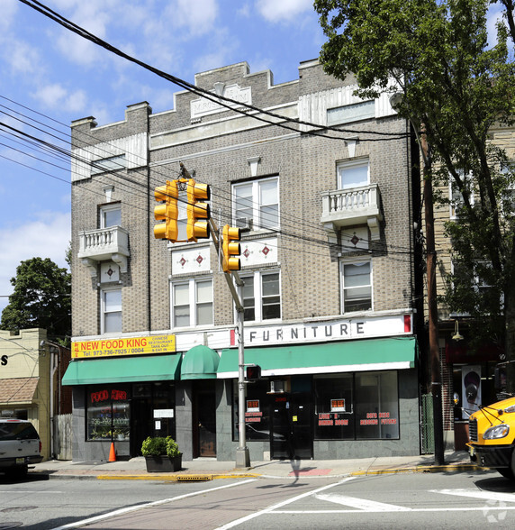 288-290 Main St, West Orange, NJ for lease - Building Photo - Image 3 of 21