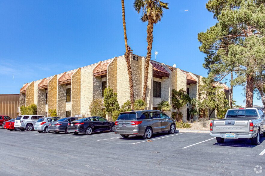 4625 Wynn Rd, Las Vegas, NV for lease - Building Photo - Image 3 of 3