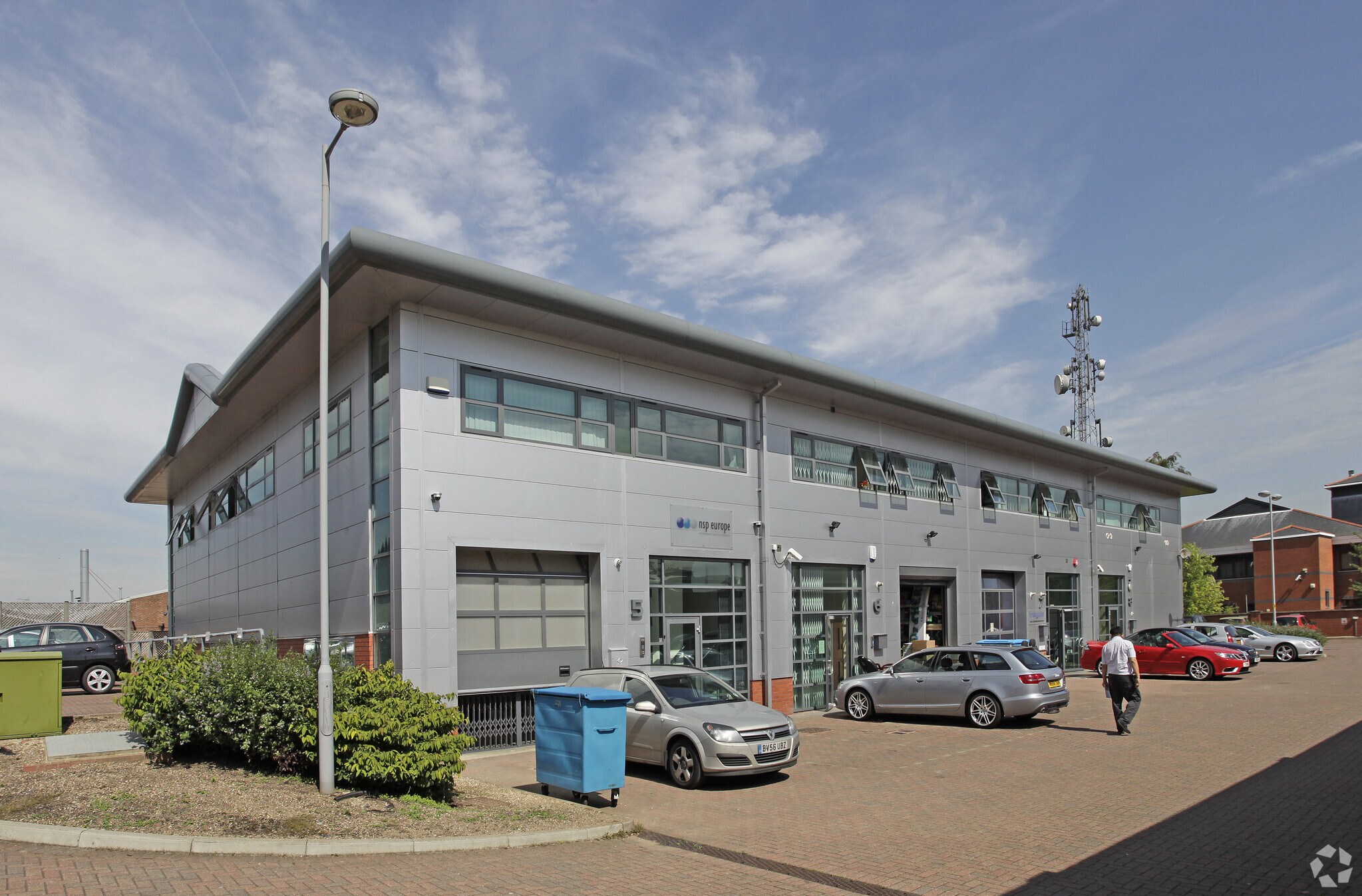 Chester Rd, Borehamwood à vendre Photo principale- Image 1 de 1