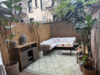 More details for 133 Christopher St, New York, NY - Office/Retail for Lease