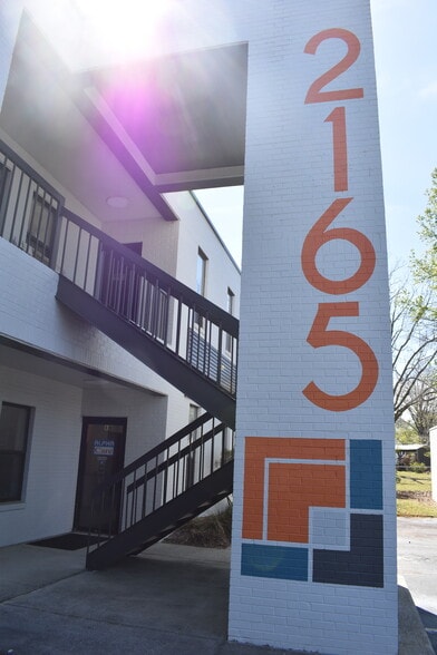 2183 Ashley Phosphate Rd, North Charleston, SC for sale - Building Photo - Image 3 of 6