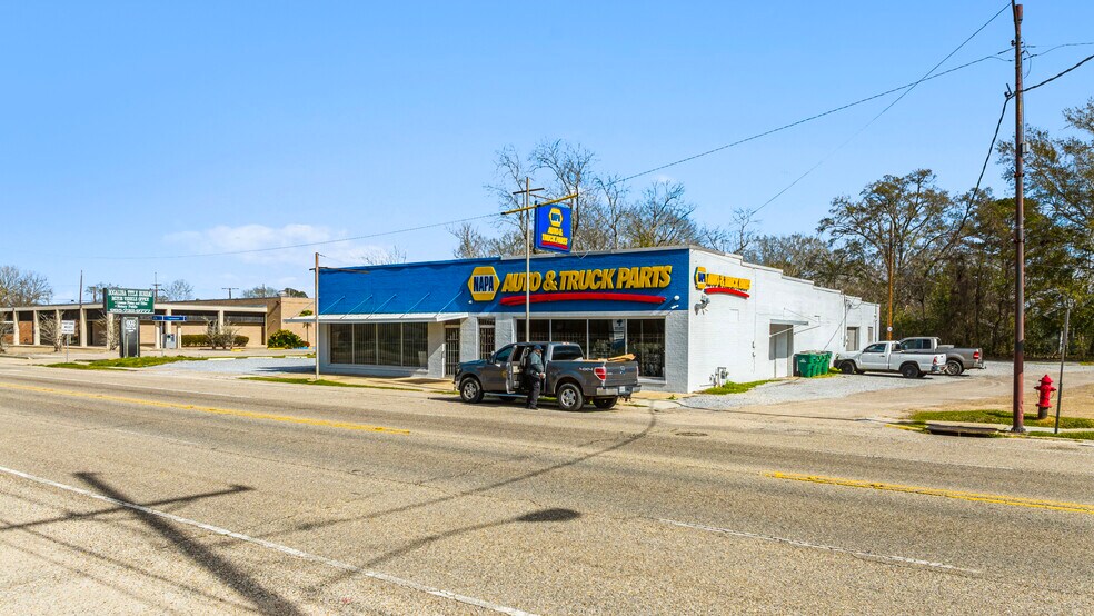 628 S Columbia St, Bogalusa, LA à vendre - Photo du bâtiment - Image 3 de 8