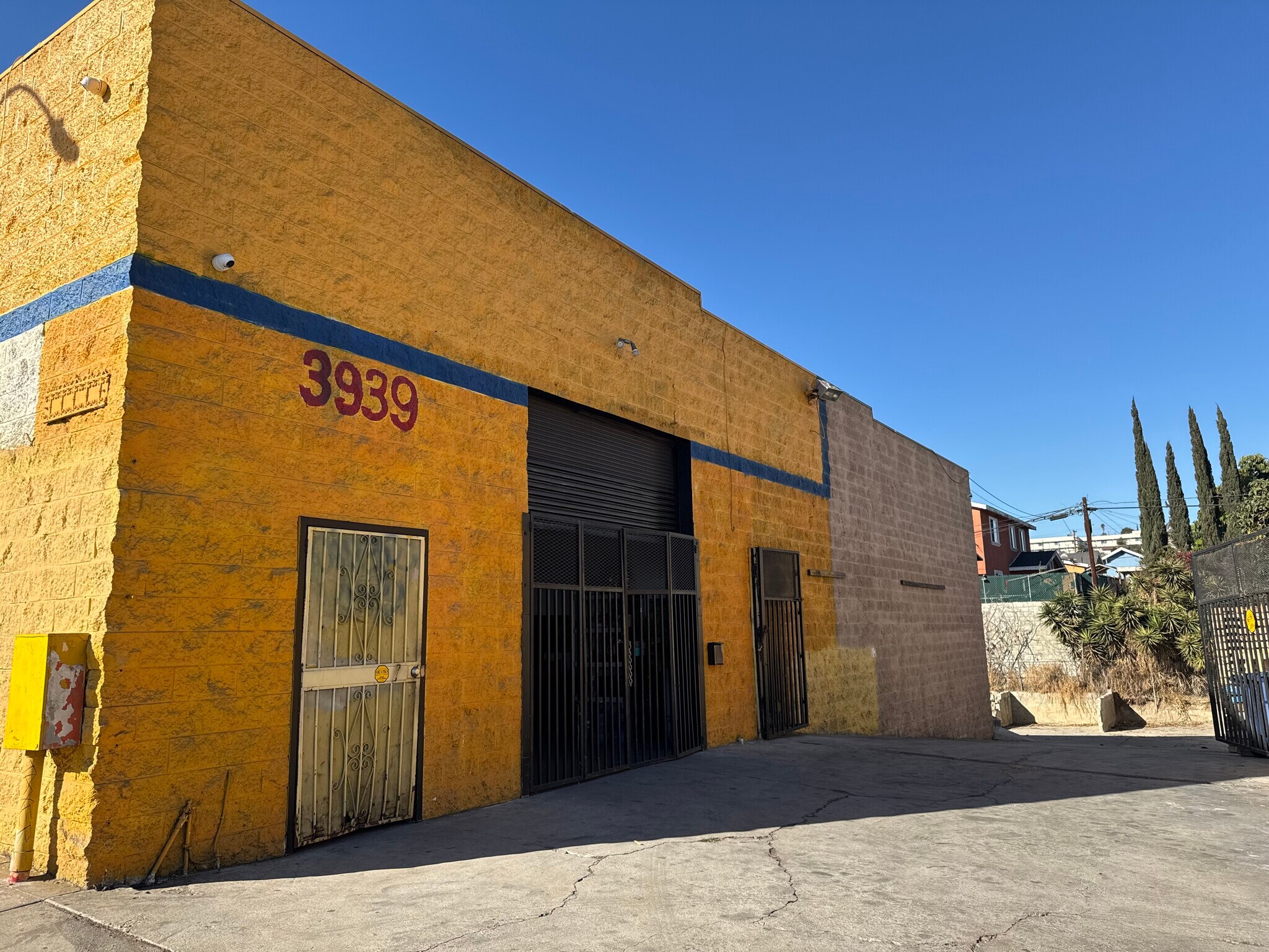 3939 E Cesar E Chavez Ave, Los Angeles, CA for lease Building Photo- Image 1 of 16