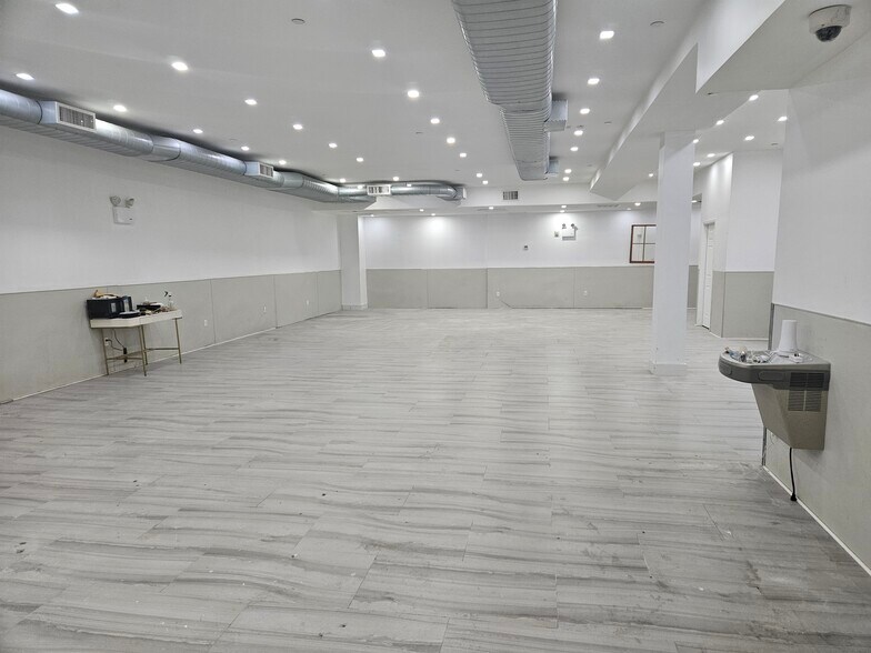 1025 Pacific St, Brooklyn, NY à louer - Photo intérieure - Image 2 de 14