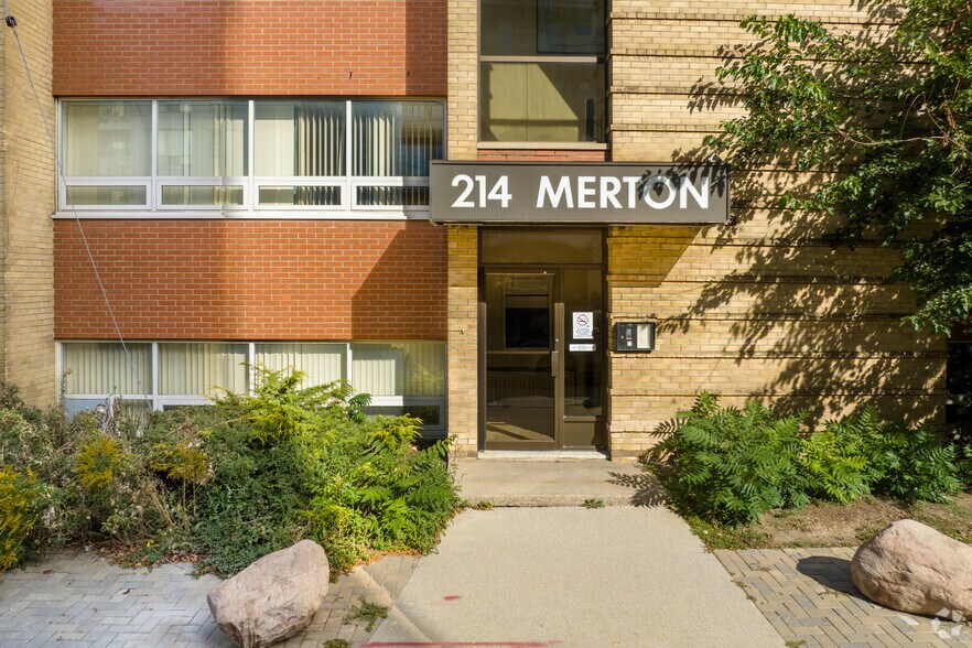 214 Merton St, Toronto, ON à louer - Photo du bâtiment - Image 3 de 3