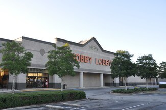 More details for 217 Lakeshore Pky, Birmingham, AL - Retail for Lease
