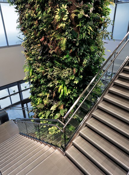 3075 Hospital Gate, Oakville, ON à louer - Hall d’entrée - Image 3 de 15