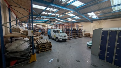 Shamblehurst Ln, Southampton for lease Interior Photo- Image 1 of 2