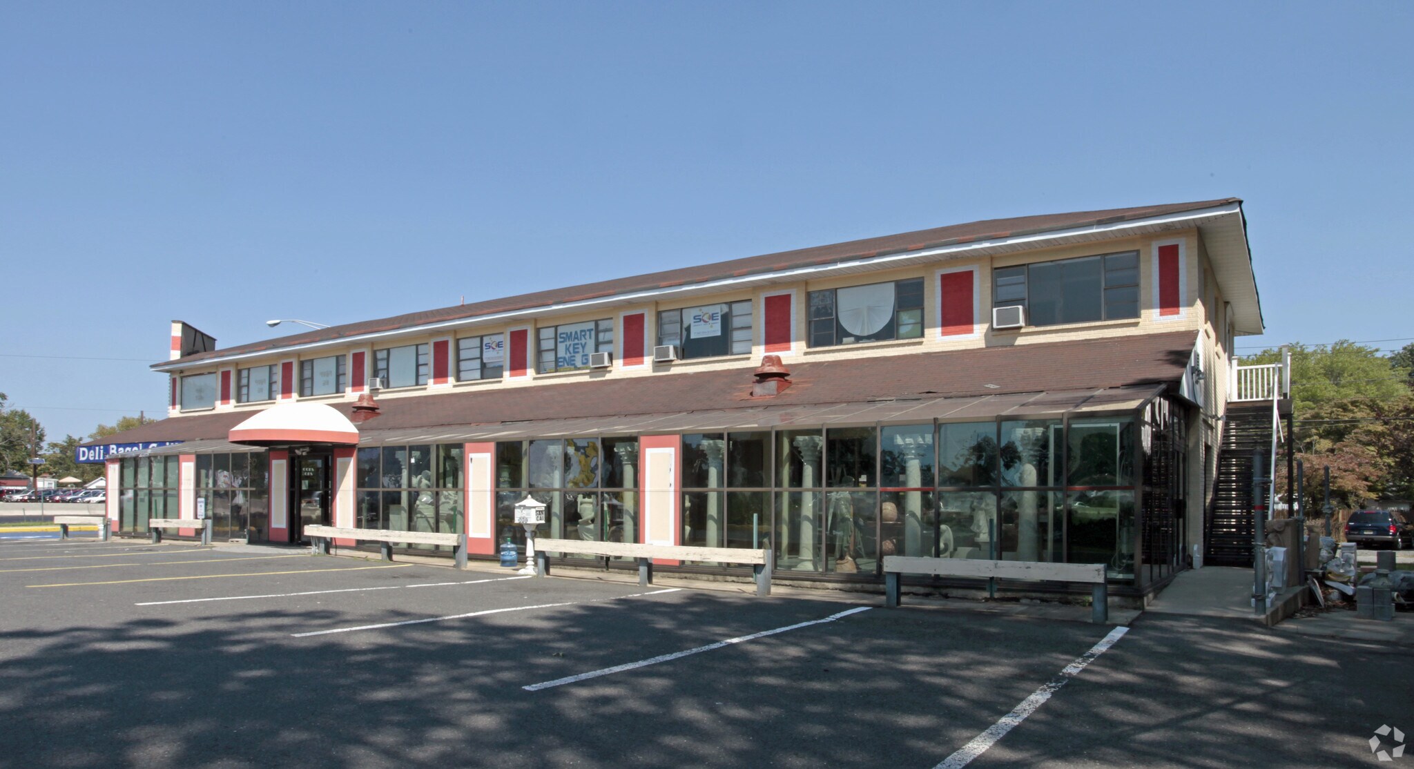 226 US Highway 1 N, Edison, NJ à vendre Photo du bâtiment- Image 1 de 2