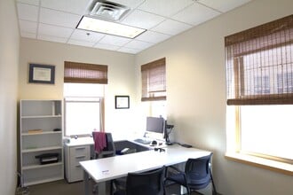 56 College St, Asheville, NC for lease Interior Photo- Image 1 of 14