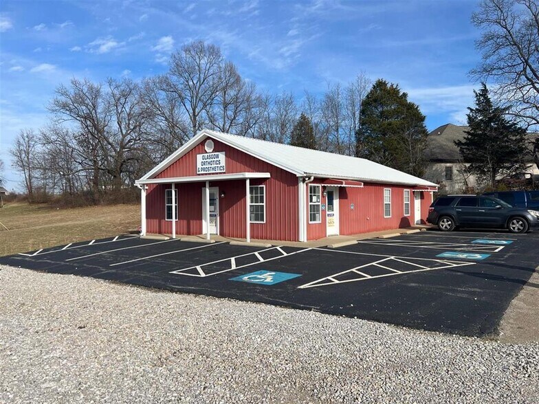 4288 N Jackson Hwy, Glasgow, KY à vendre - Photo du bâtiment - Image 3 de 8