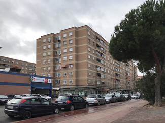 Plus de détails pour Calle Murillo, 15, Alcalá De Henares - Multi-résidentiel à vendre