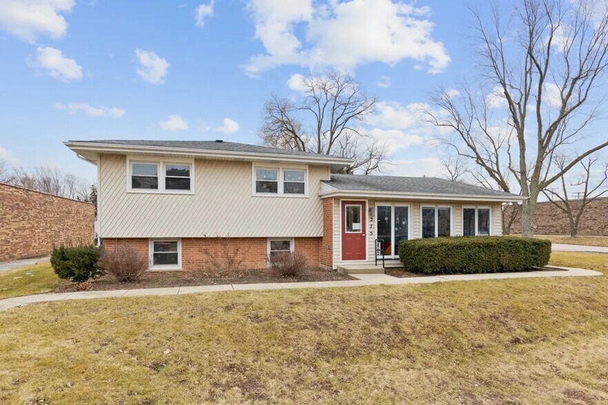 275 W Dundee Rd, Buffalo Grove, IL à vendre - Photo du bâtiment - Image 3 de 16