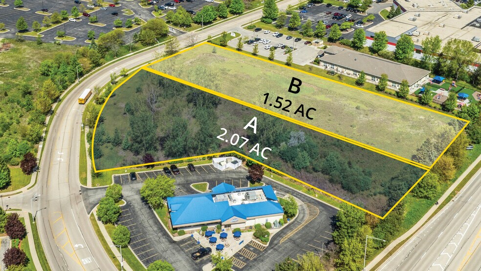 1525 Nations Dr, Gurnee, IL à vendre - Photo du bâtiment - Image 2 de 7