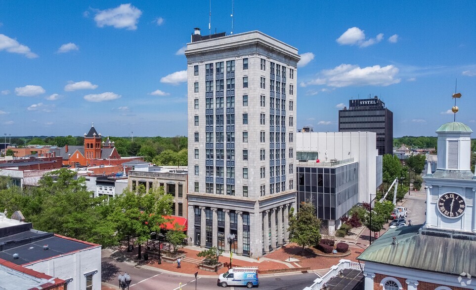 100 Hay St, Fayetteville, NC à vendre - Photo principale - Image 1 de 1