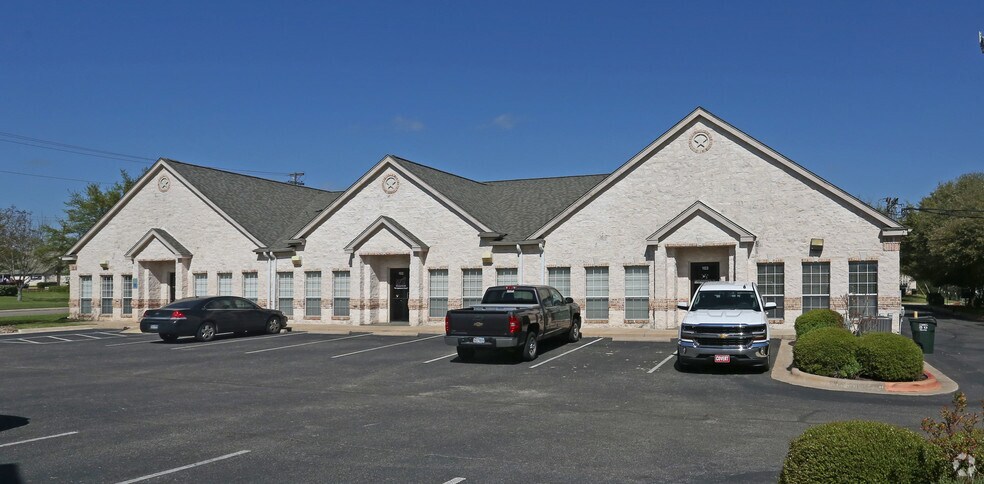 2995 Dawn Dr, Georgetown, TX à louer - Photo du bâtiment - Image 2 de 13