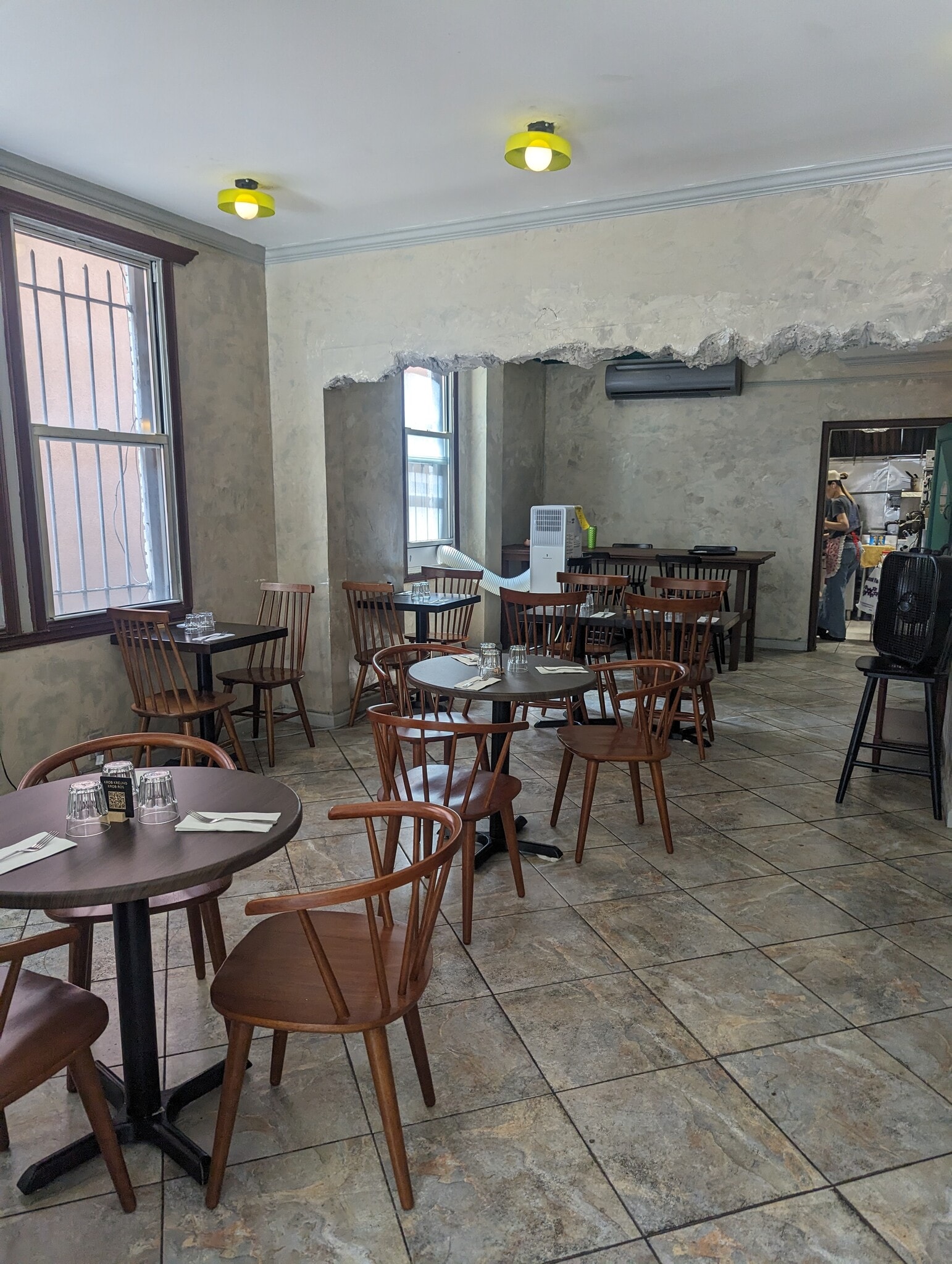 3310 28th Ave, Astoria, NY à louer Photo du bâtiment- Image 1 de 8