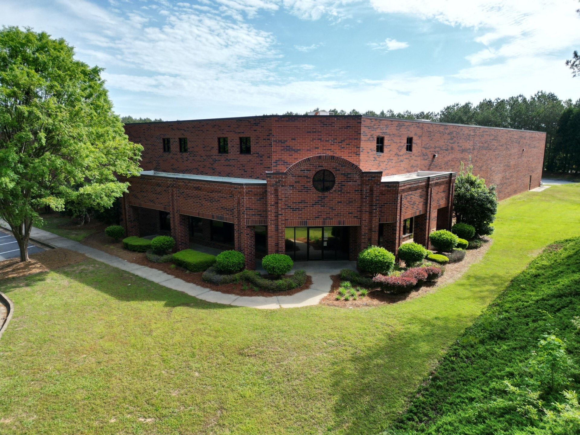 14161 Lake Forest Ct, Covington, GA for lease Building Photo- Image 1 of 9