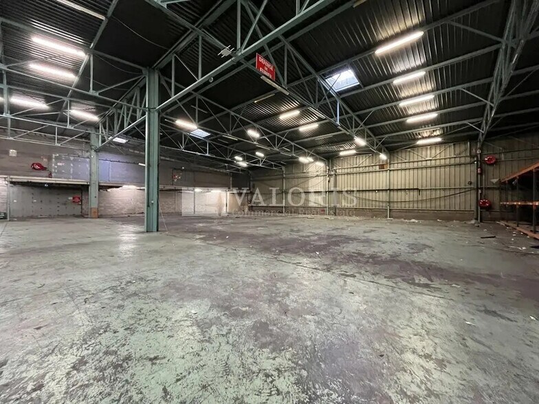 Industrial in Aubagne for lease - Building Photo - Image 2 of 9
