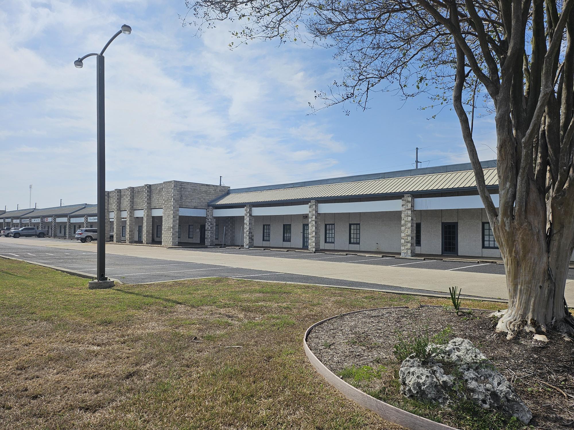2209 N Padre Island Dr, Corpus Christi, TX for lease Building Photo- Image 1 of 10