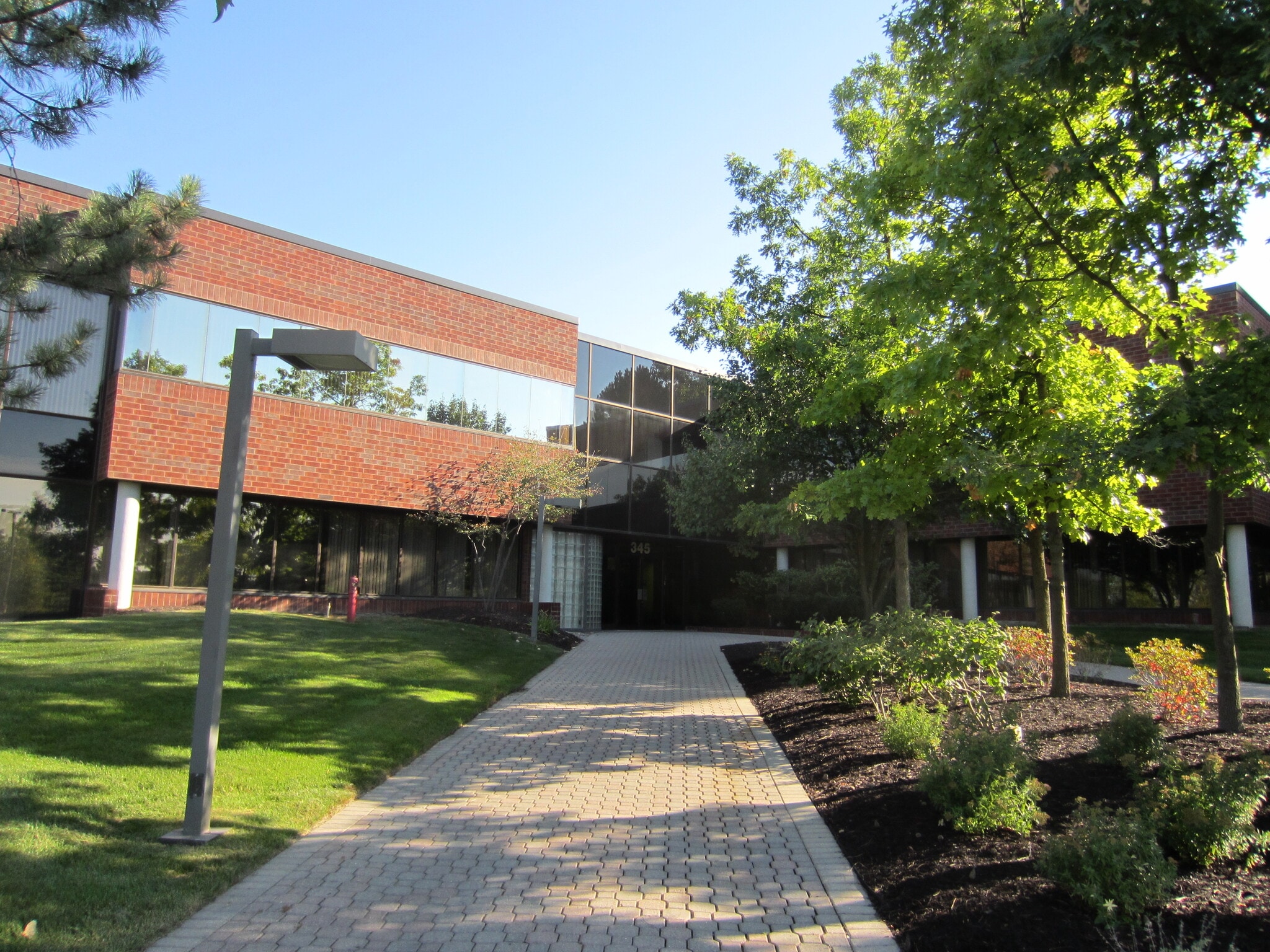 345 Woodcliff Dr, Fairport, NY for lease Building Photo- Image 1 of 7