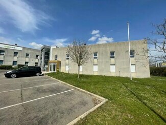 Plus de détails pour 5 Rue De La Goulette, Saint-Apollinaire - Bureau à louer