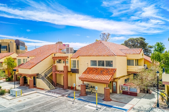 More details for 2800 W Sahara Ave, Las Vegas, NV - Retail for Lease