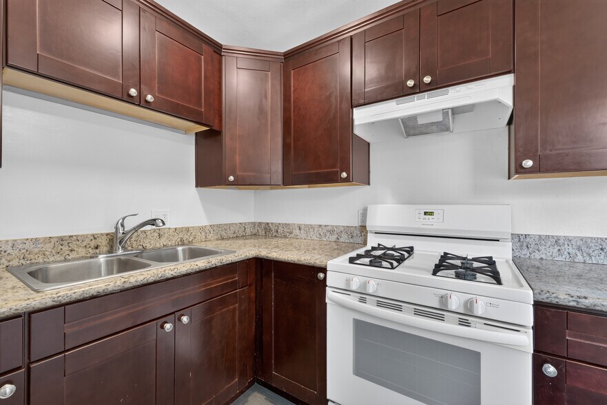 4343-4353 Poplar St, San Diego, CA à vendre - Photo du bâtiment - Image 3 de 10