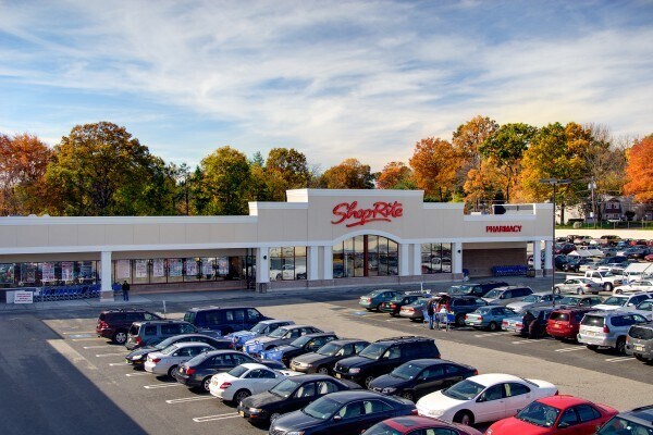 411-495 Old Hook Rd, Emerson, NJ à louer Photo du bâtiment- Image 1 de 10