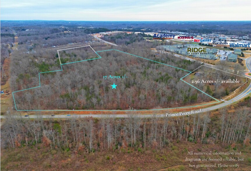 121 Herta St, Easley, SC à vendre - Photo du bâtiment - Image 2 de 3