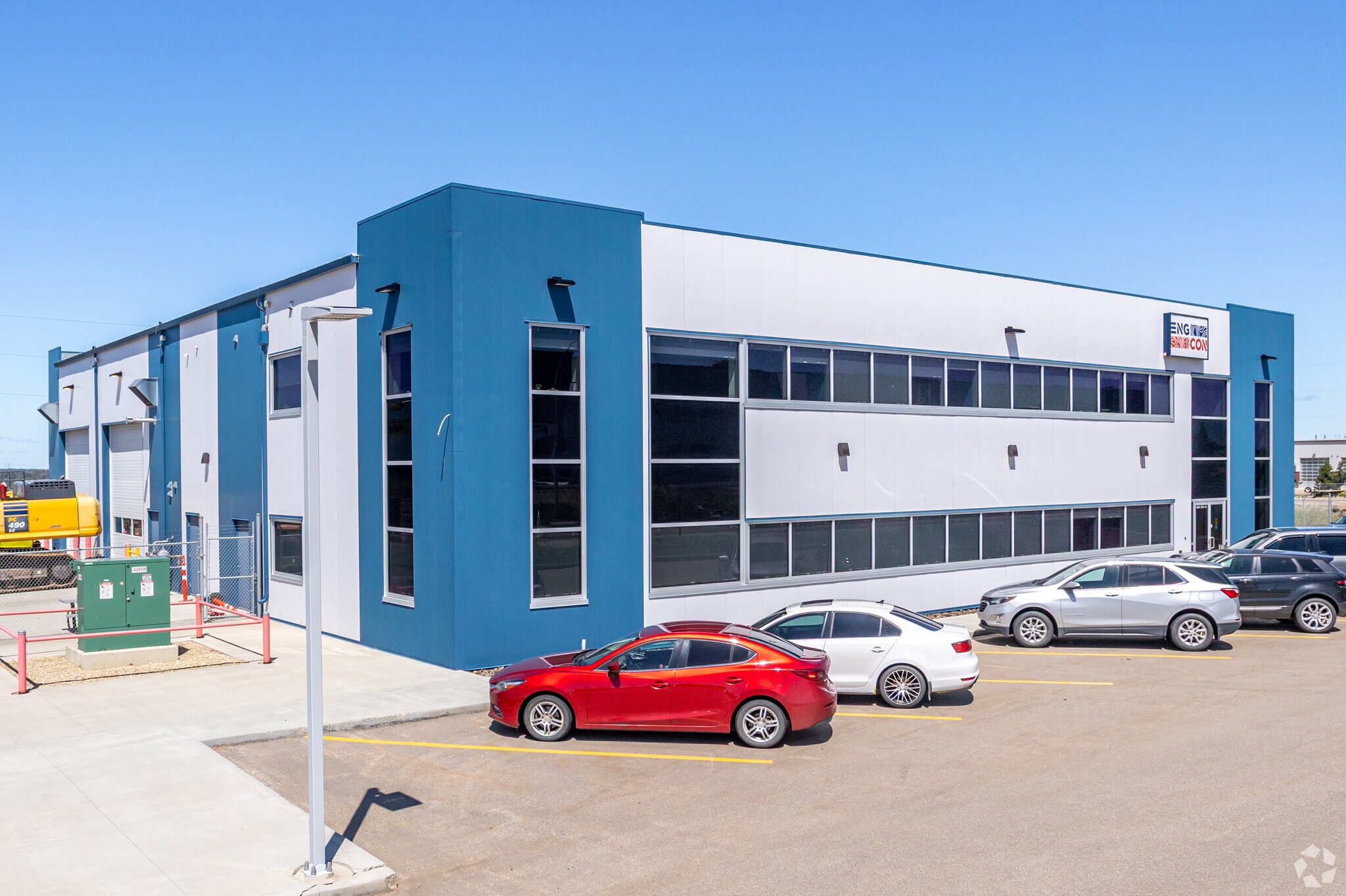 13080 25 St NE, Edmonton, AB for sale Primary Photo- Image 1 of 19